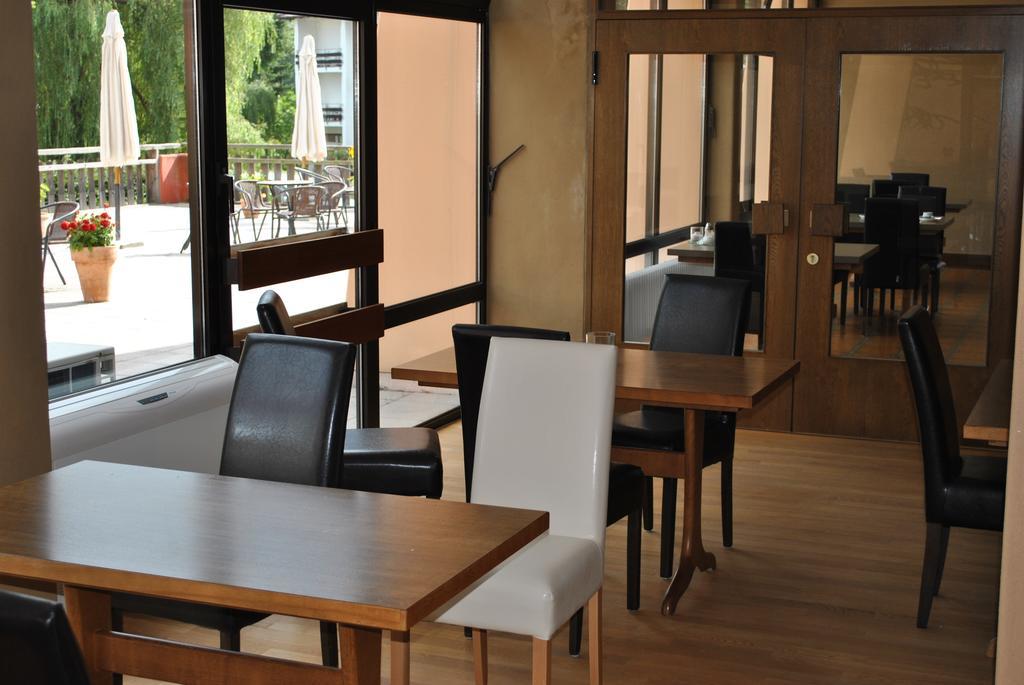 Hotel Arauka Bad Soden-Salmünster Екстериор снимка