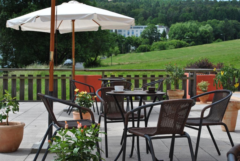 Hotel Arauka Bad Soden-Salmünster Екстериор снимка