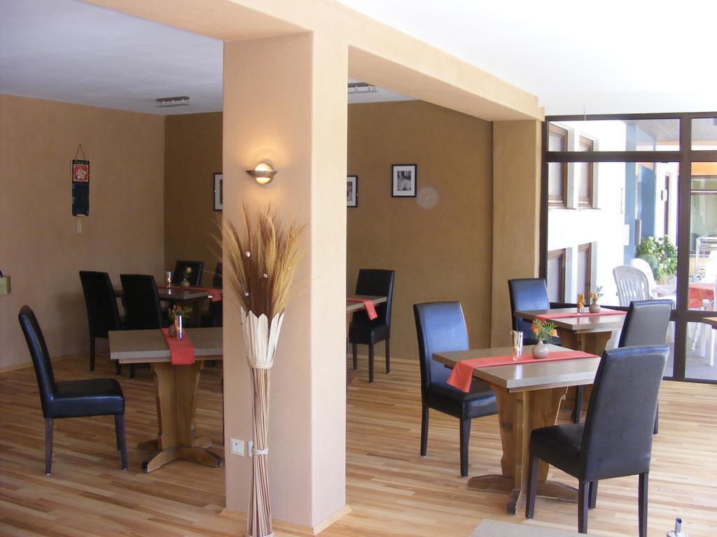 Hotel Arauka Bad Soden-Salmünster Екстериор снимка